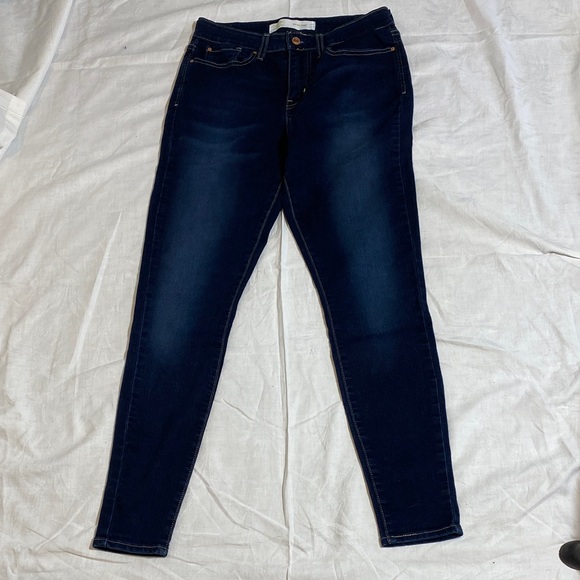 Levi’s Signature Gold Mid Rise Skinny Dark Wash Jeans - Women-8M (W29 L30) - Picture 2 of 9